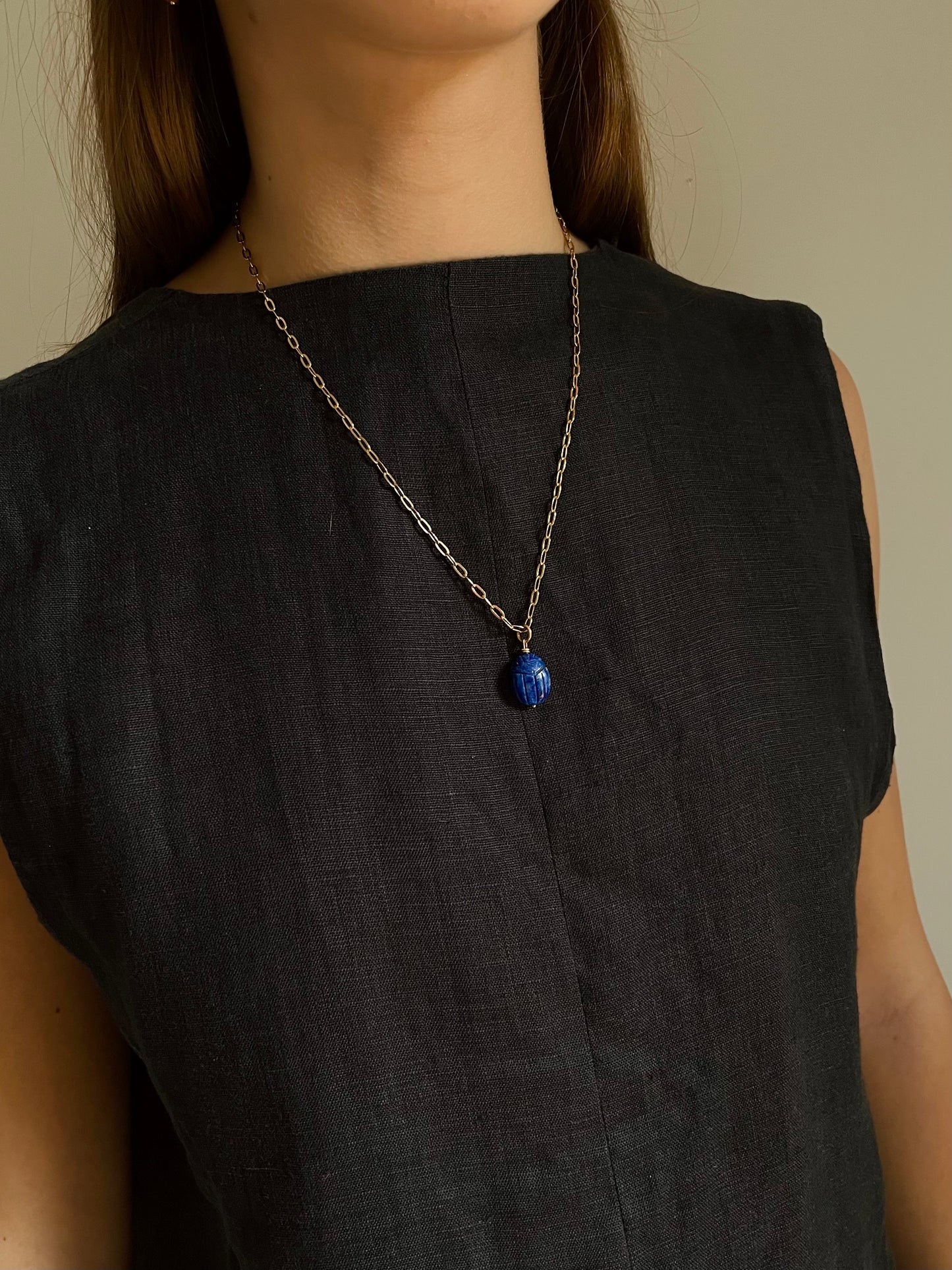 Colgante Escarabajo Lapislázuli