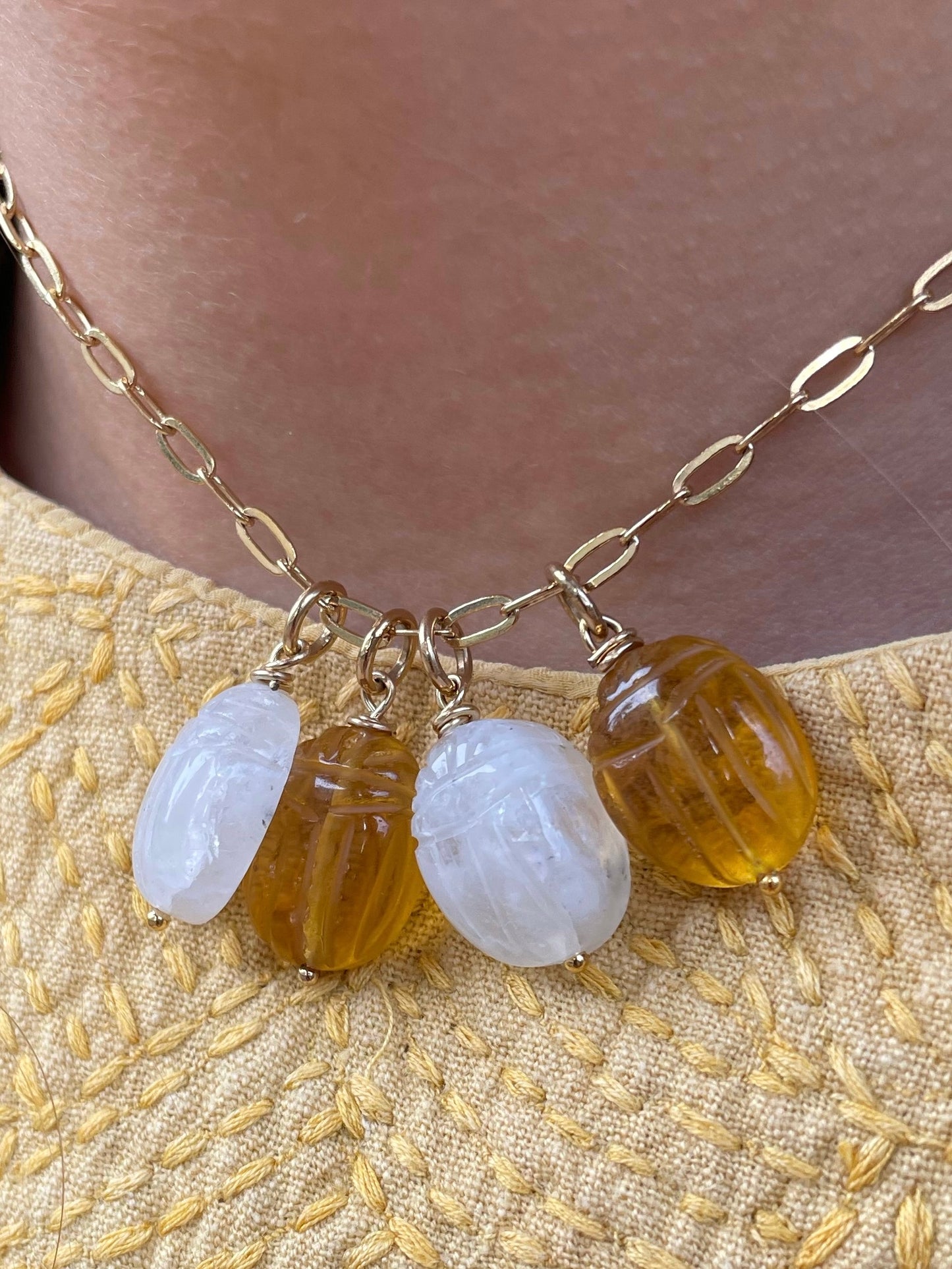 Colgante Escarabajo Citrino