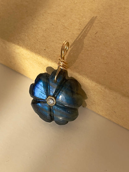 Fortunato Labradorite pendant
