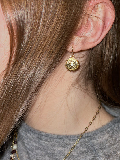 Pendientes Baby Sun Gold Short