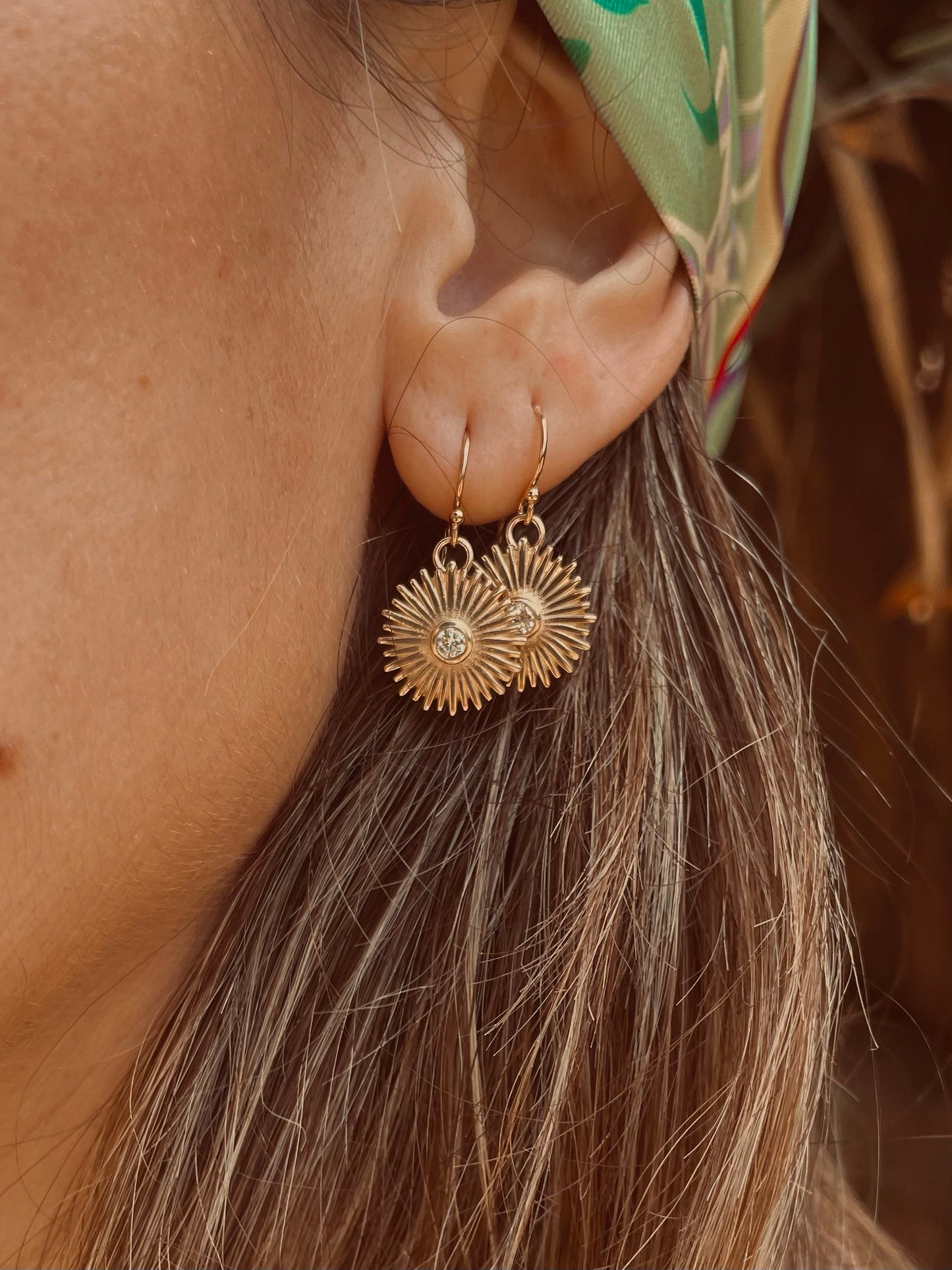 PENDIENTES BABY SUN GOLD SHORT